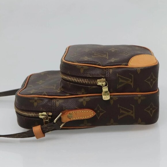 LOUIS VUITTON Monogram Amazon Shoulder Bag - Picture 3 of 16